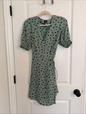 Vero moda Polka Dot Wrap Dress in Sage Green size small